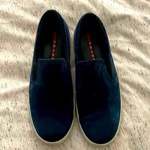 Mens Prada suede navy slip ons. Size 10 Prada Suede Navy Blue Slip On Sneakers Shoes Men UK 8 US 10  main image 2
